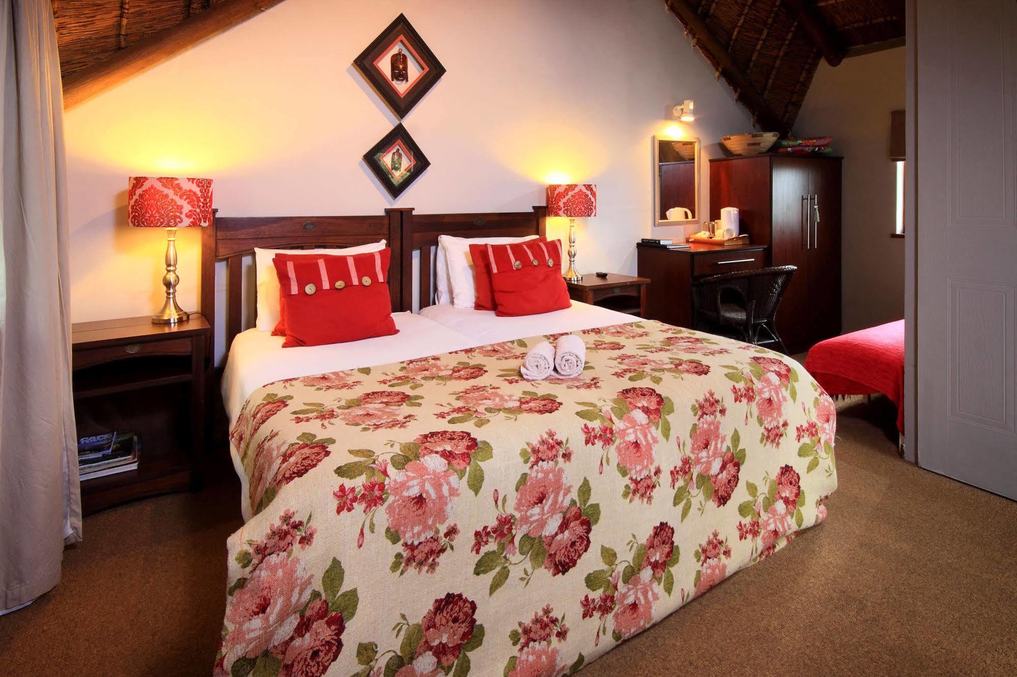 Thatchwood Country Lodge St Francis Bay Ngoại thất bức ảnh